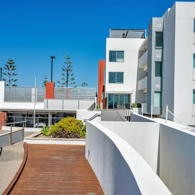 Mandurah 3 bd Premium Oceanview Apartment 1200px 00