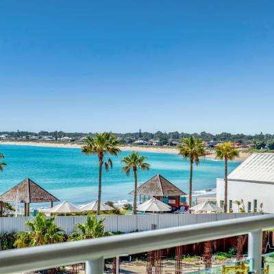 Mandurah 3 bd Premium Oceanview Apartment 1200px 01